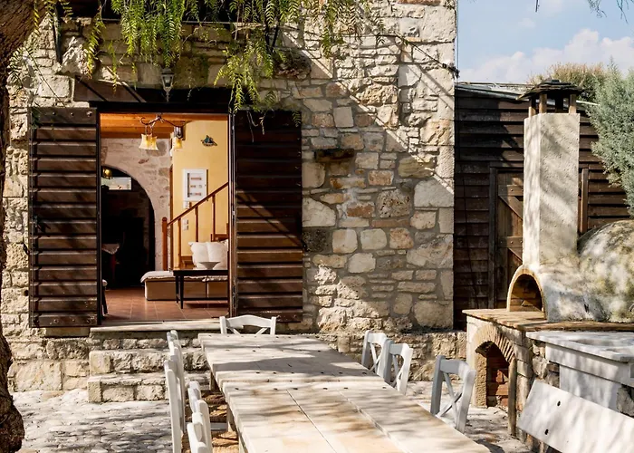 Grantzaos Villa *